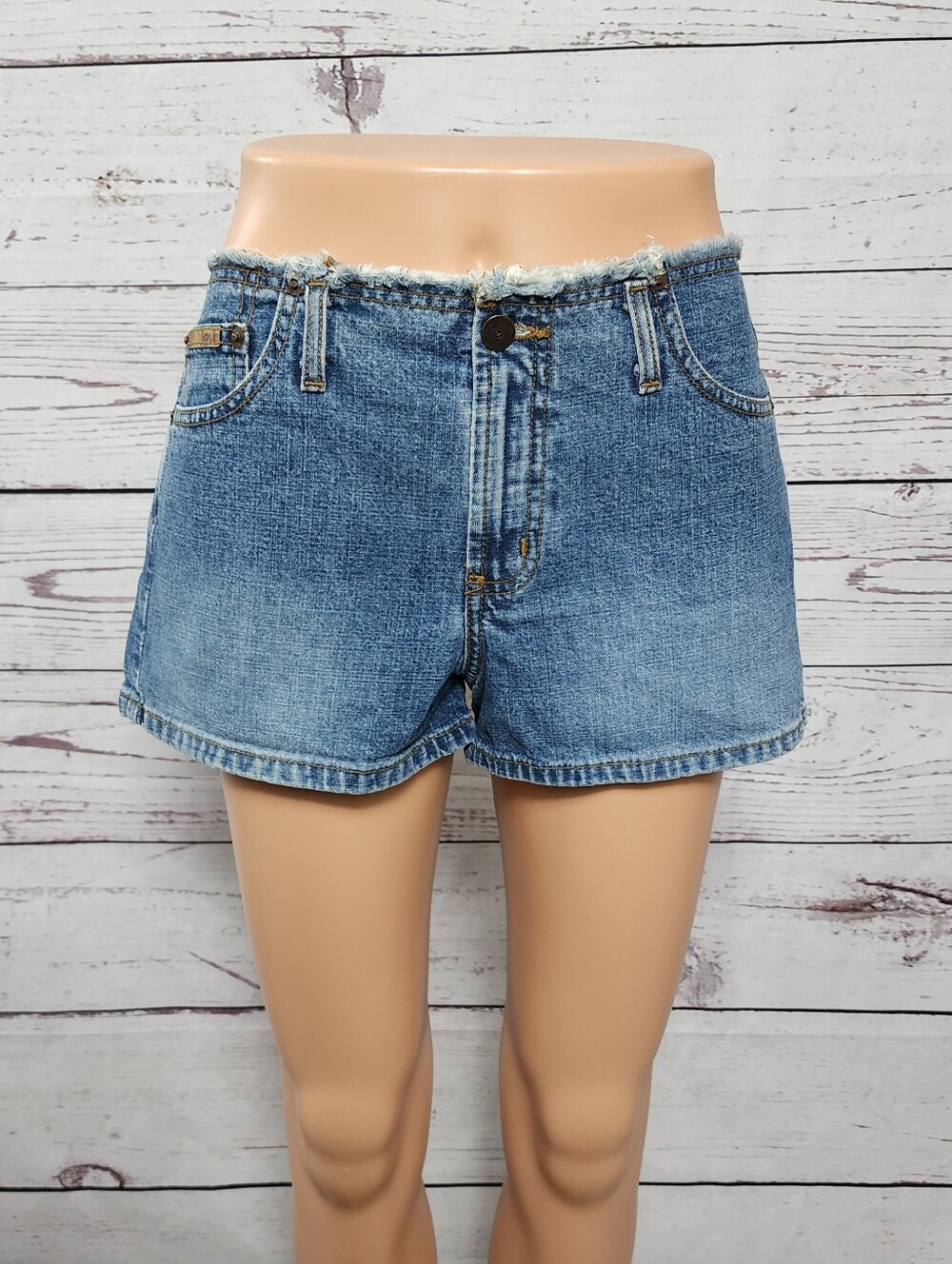 VTG 2002 l.e.i. Denim Shorts Sz 9 Frayed Fringe Waistband 32" Waist Rigid Jorts